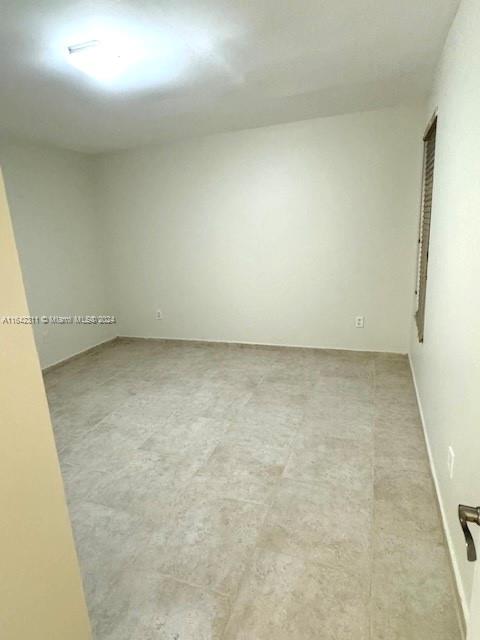 HAMMOCKS TRAILS CONDO - Residential Lease