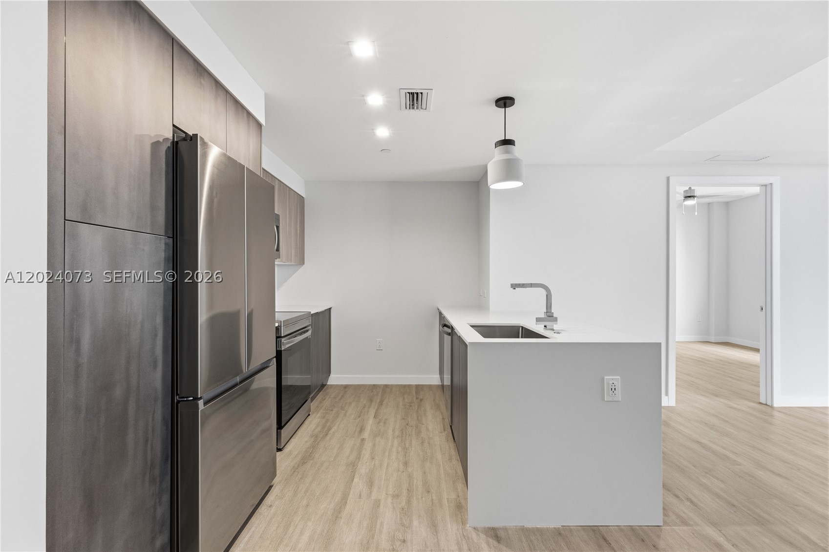 Flow House - Residential