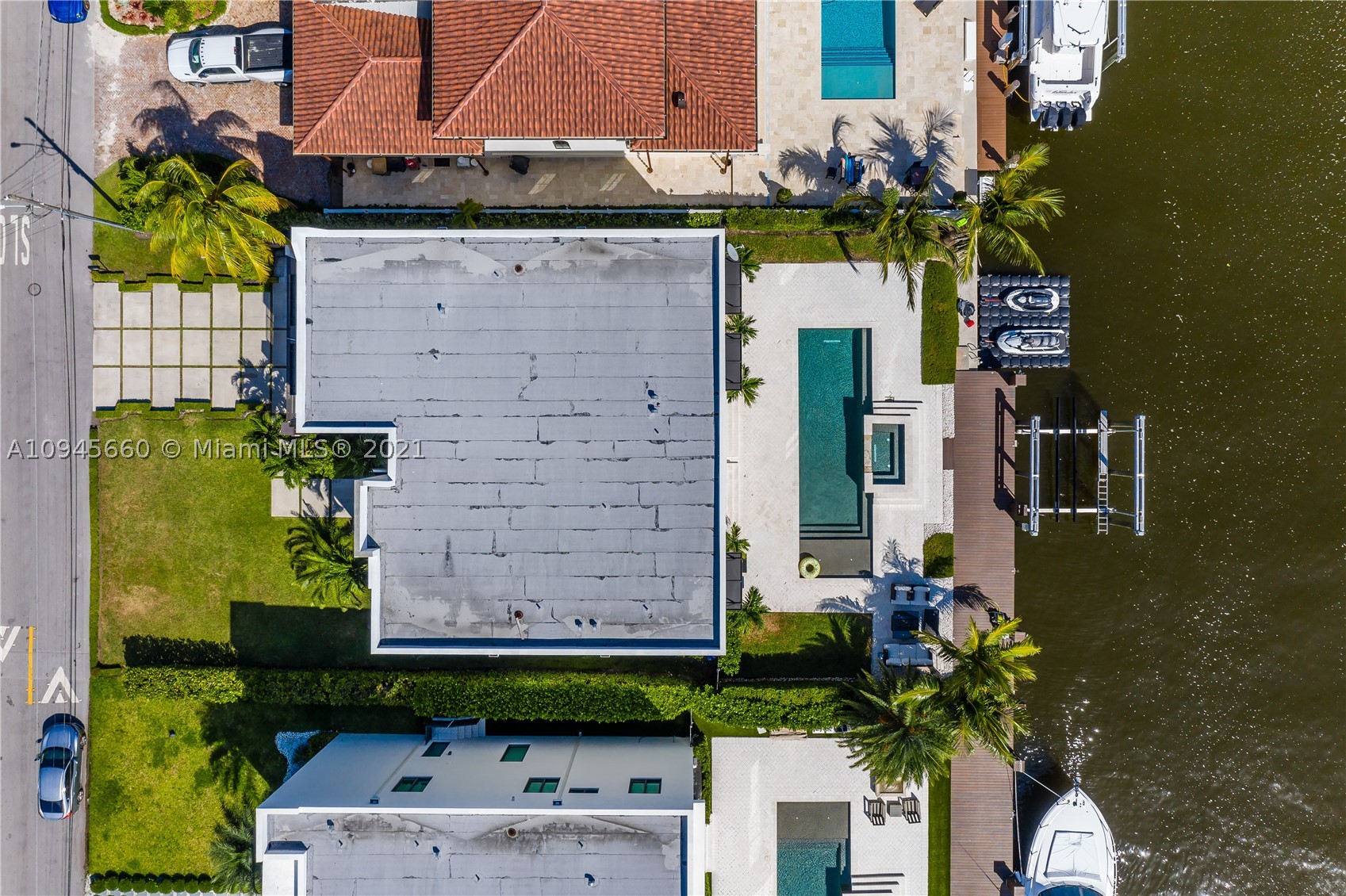 SANS SOUCI ESTATES - Residential