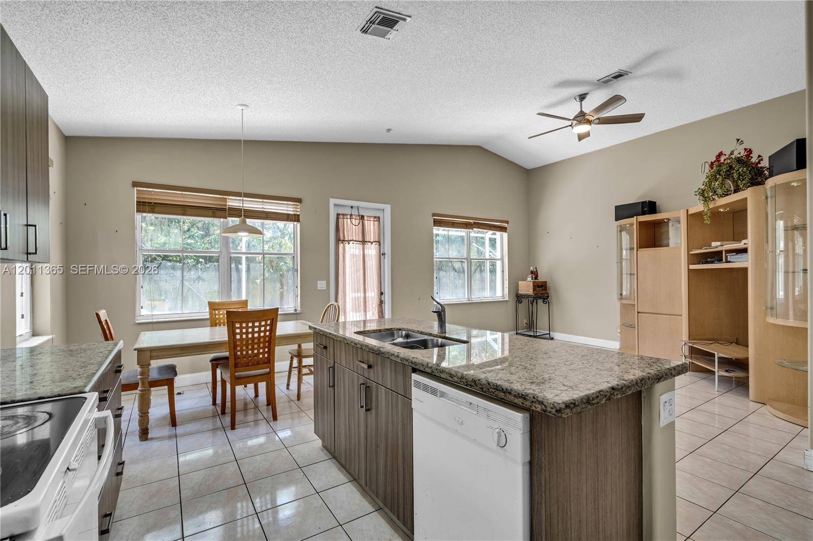 HEFTLER HOMES AT PEMBROKE - Residential