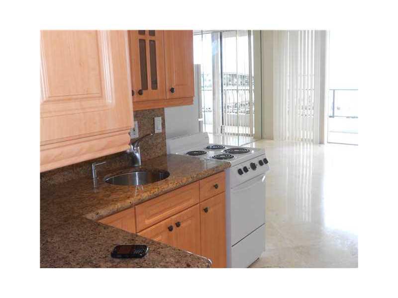 VENETIA CONDO DESC - Residential Lease
