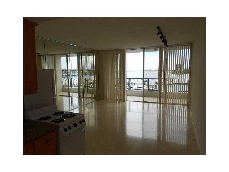 VENETIA CONDO DESC - Residential Lease