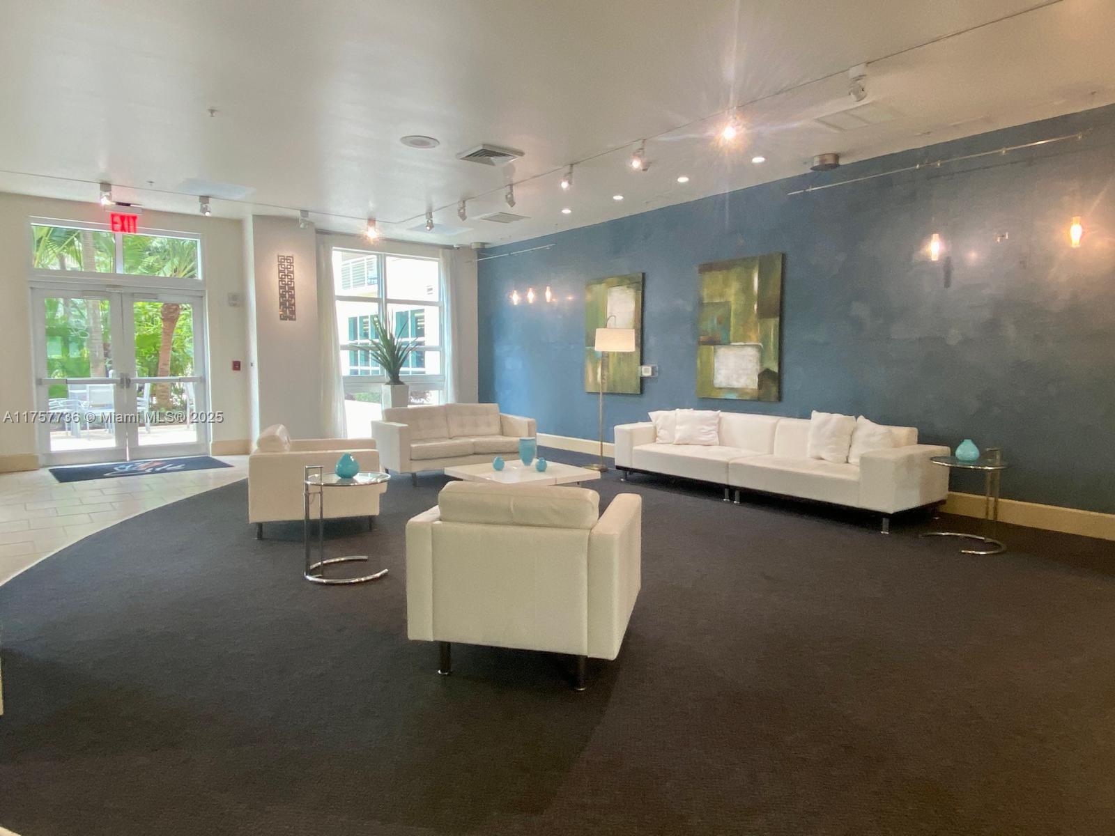 CITE CONDO - Residential Lease