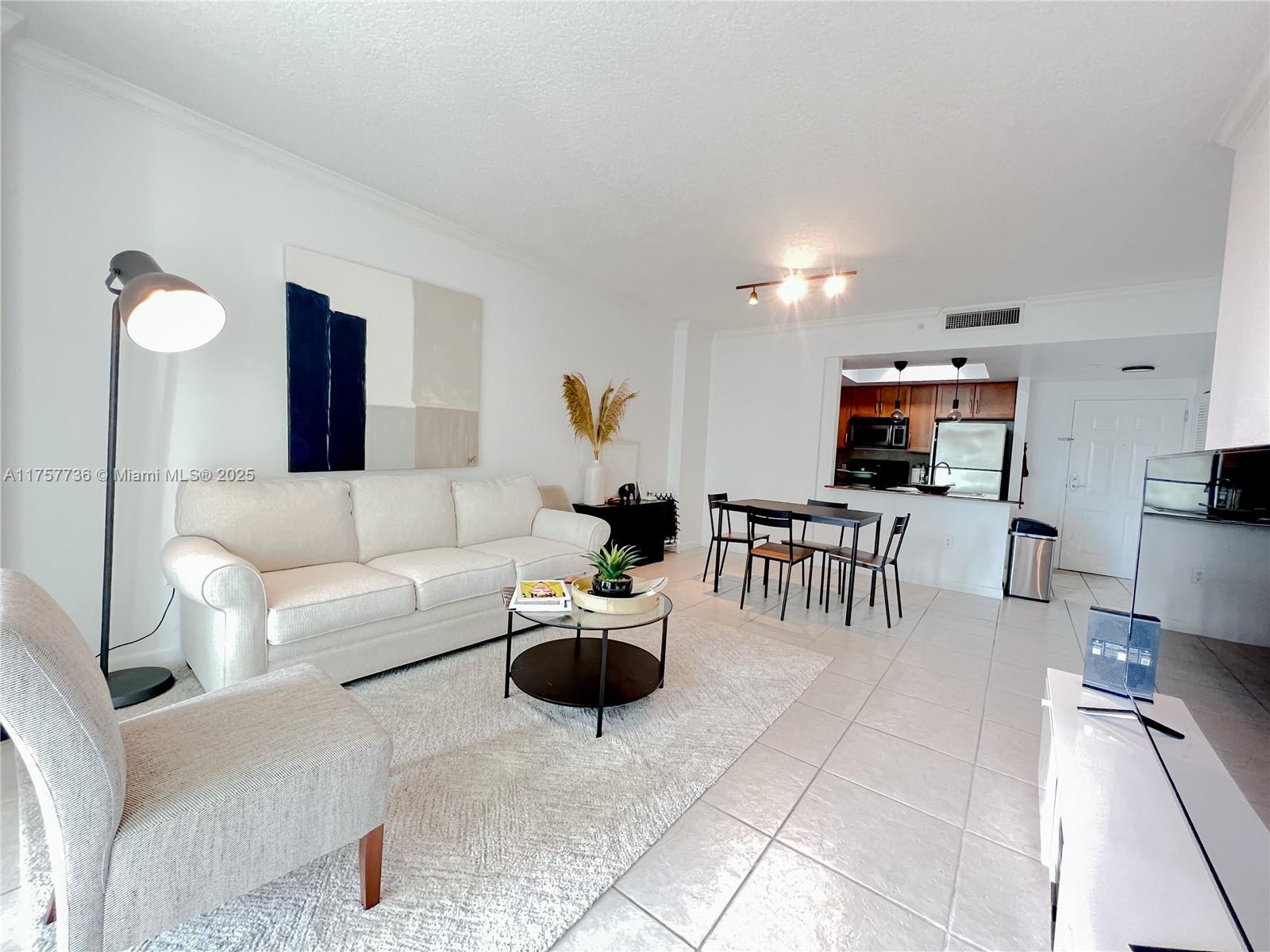 CITE CONDO - Residential Lease