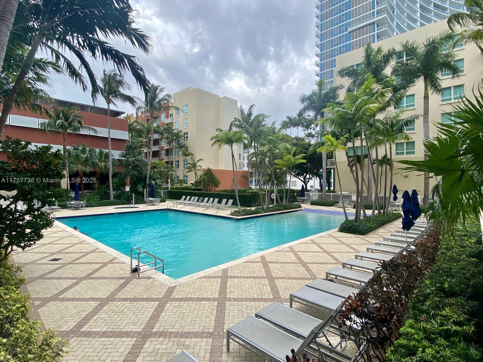 CITE CONDO - Residential Lease