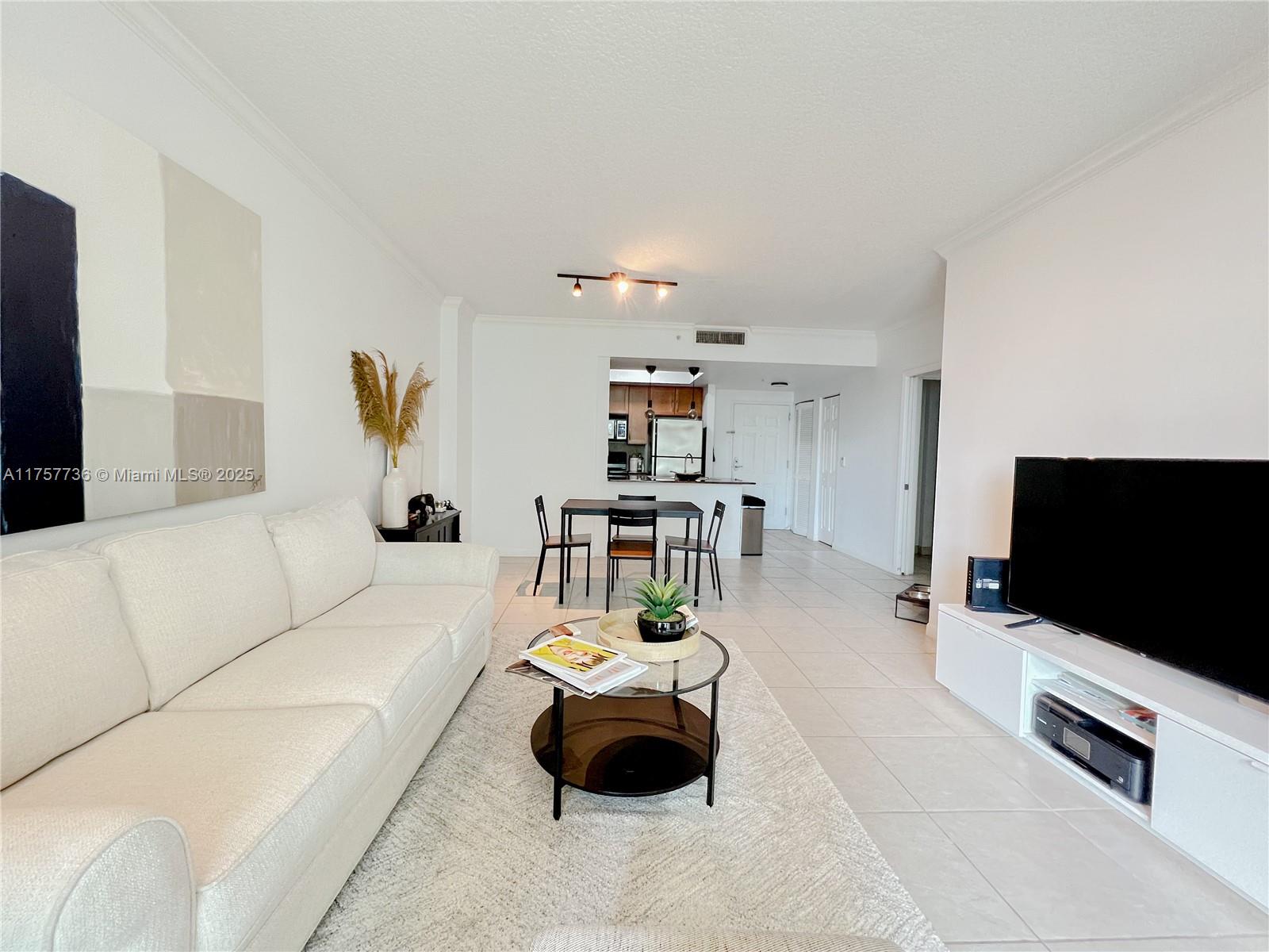 Located in the sought-after Cite Condominium in Edgewater Miami, this beautifully 1-bedroom, 1-bathroom apartment offers breathtaking views of Biscayne Bay, directly across from the waterfront Margaret Pace Park. With a spacious, open layout featuring elegant ceramic flooring and a generous walk-in closet, this unit provides both comfort and style.  Cite Condo residents enjoy premium amenities including 24/7 concierge services, valet parking, and security. The property also boasts a sparkling pool, relaxing jacuzzi, fully-equipped gym, clubroom, yoga room and a business center.  Conveniently located just minutes from Downtown Miami, Brickell, South Beach, Miami International Airport, the Design District, Midtown, and the Health District. Could be rented with/without furniture.