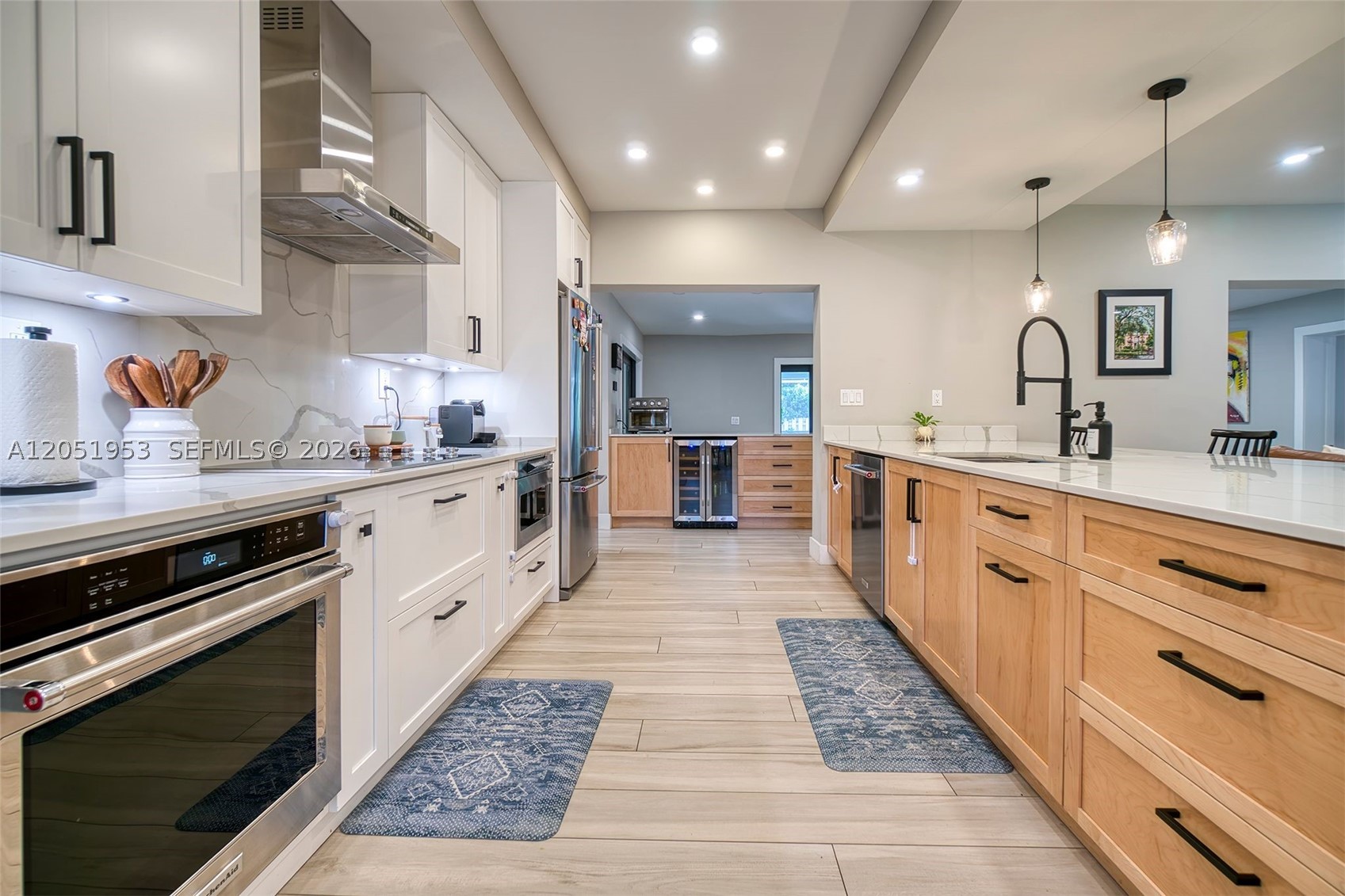 HILLMONT - Residential