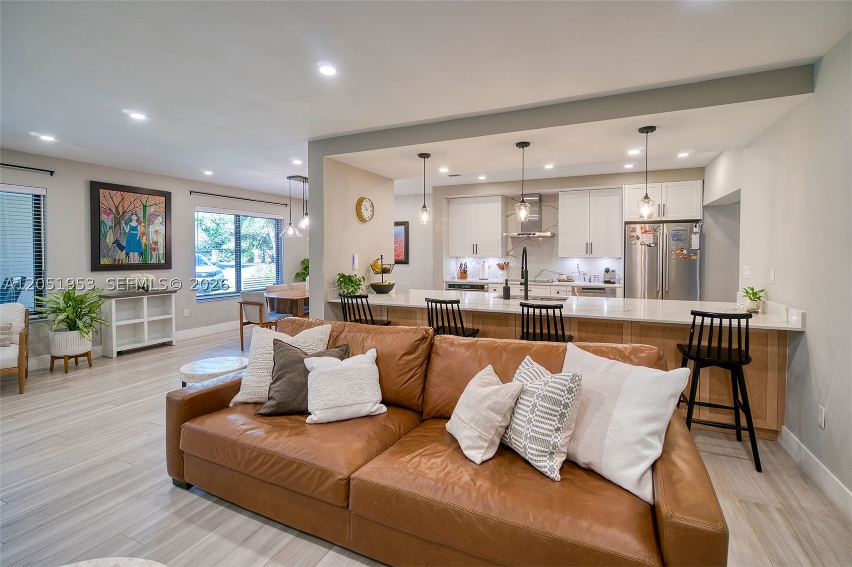 HILLMONT - Residential