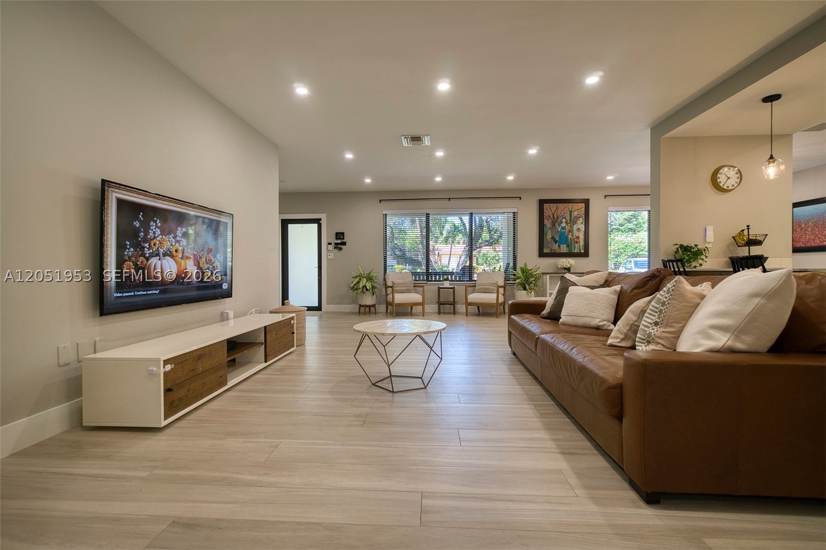 HILLMONT - Residential