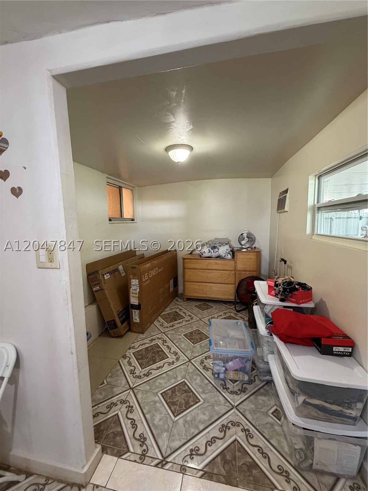 HMSTD LAKE PARK HOMES - Residential