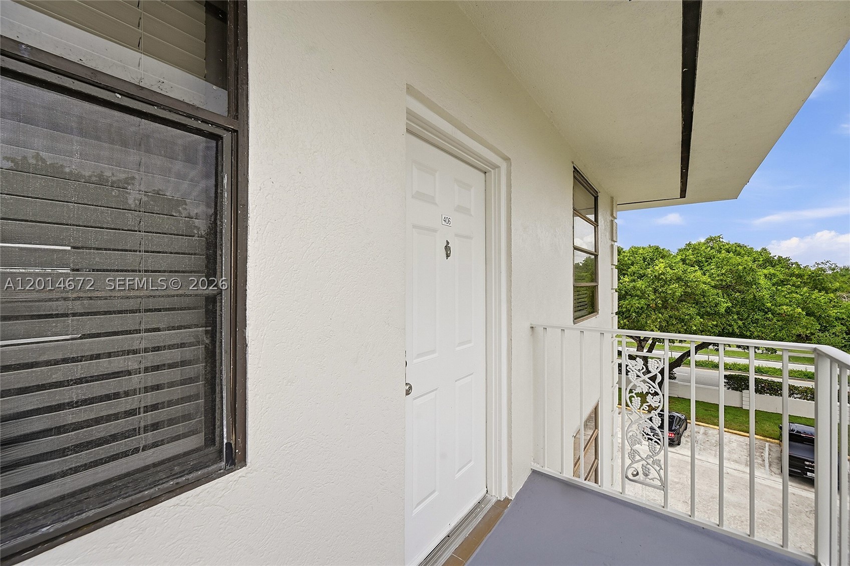 WHITEHALL CONDO OF THE LA - Residential