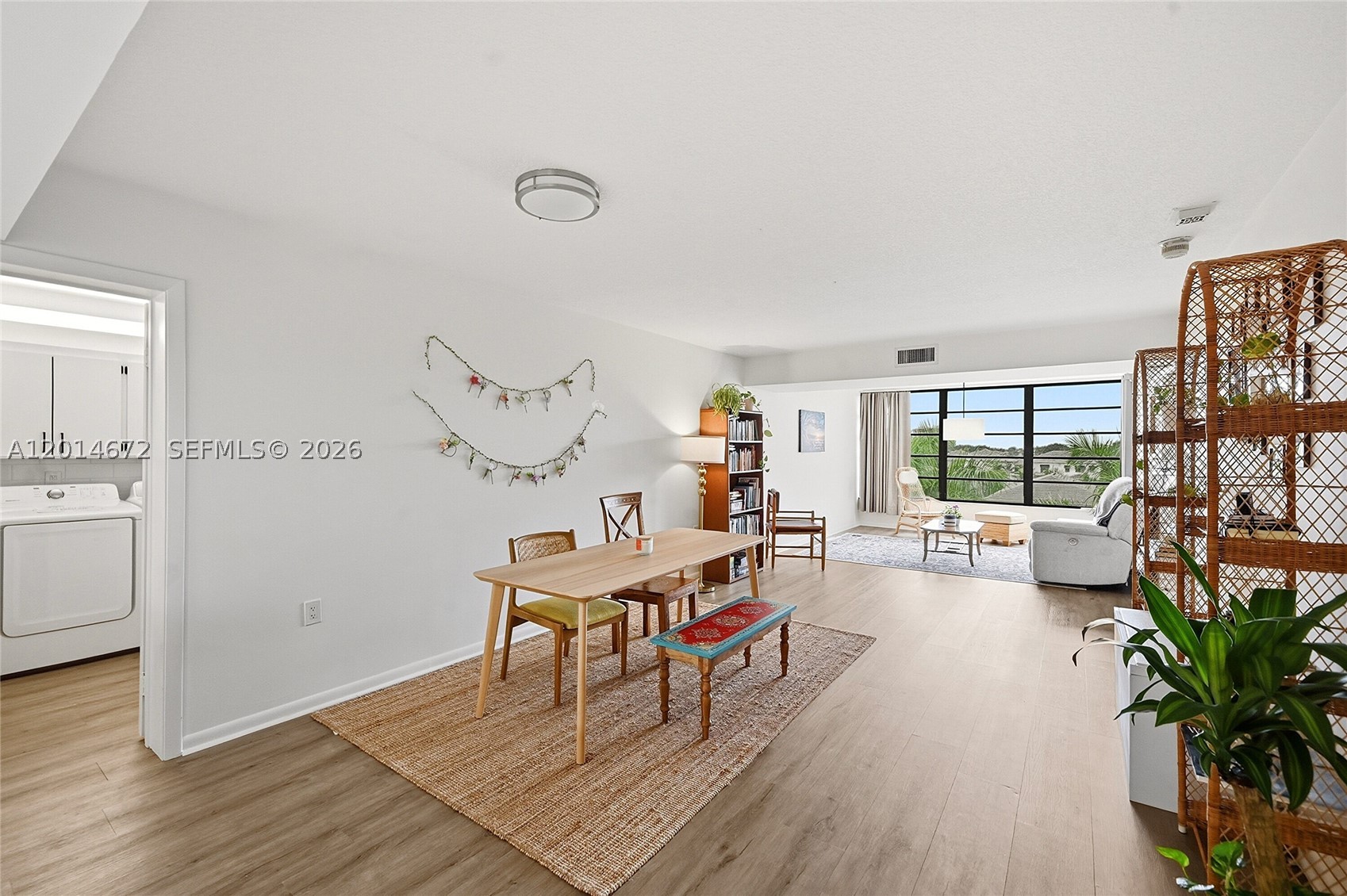 WHITEHALL CONDO OF THE LA - Residential
