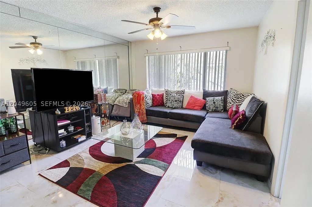 COUNTRY GARDENS CONDO - Residential Lease