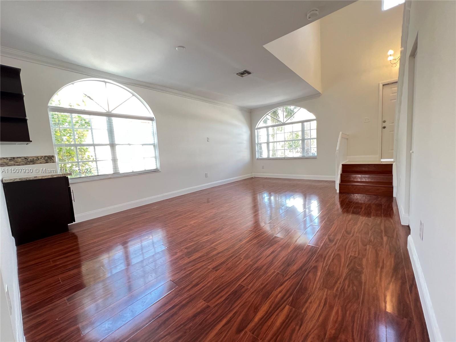 TOWNGATE - Residential Lease