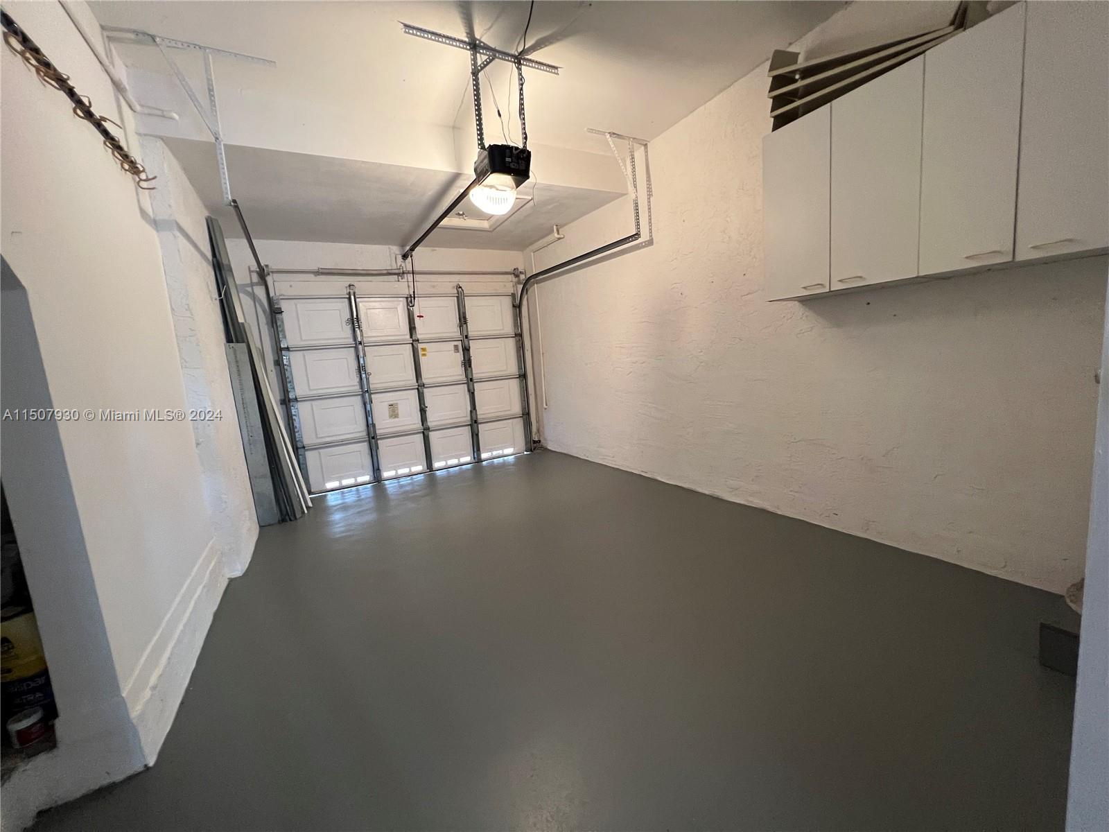 TOWNGATE - Residential Lease