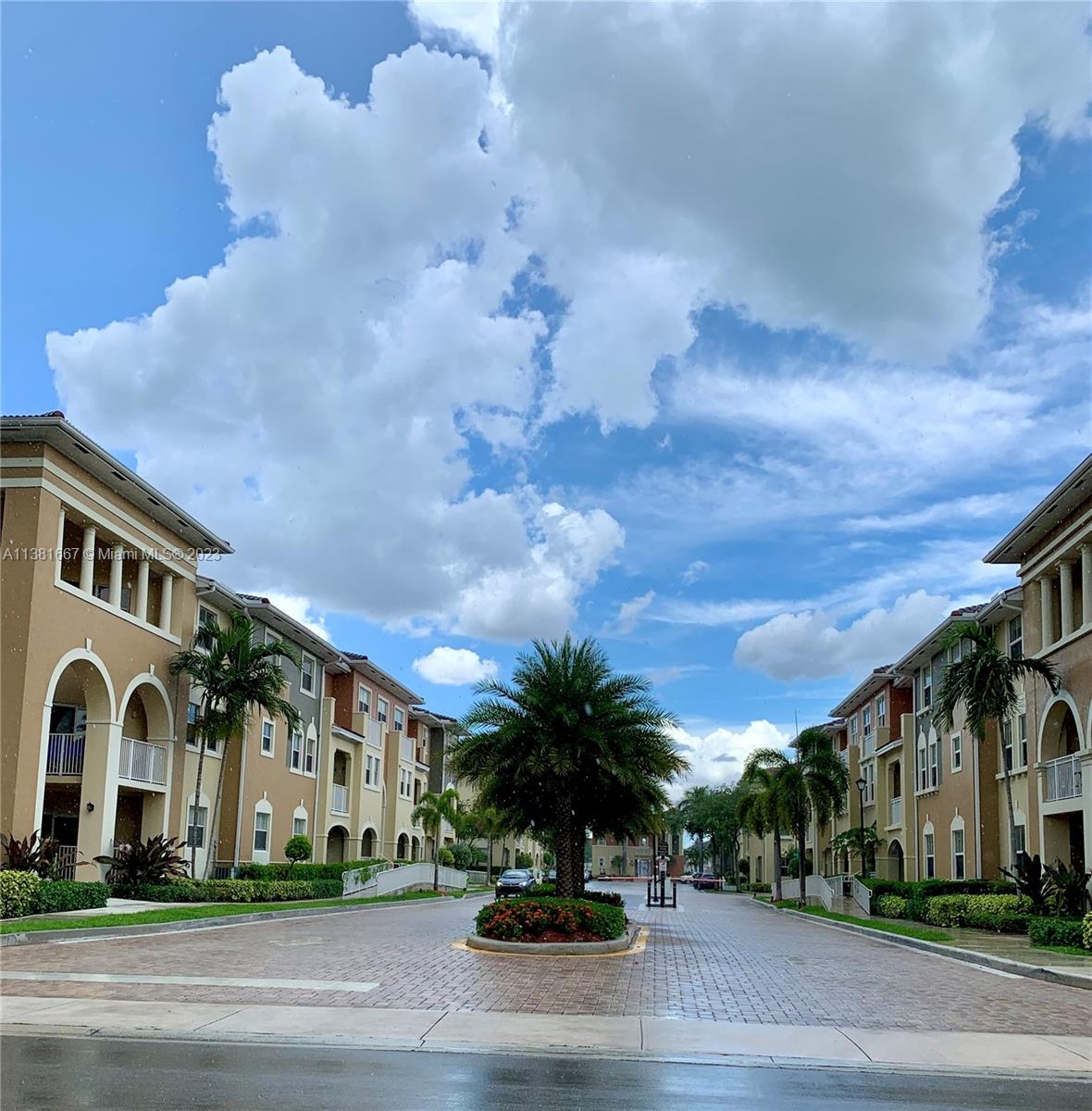 CORONADO AT DORAL III CON - Residential