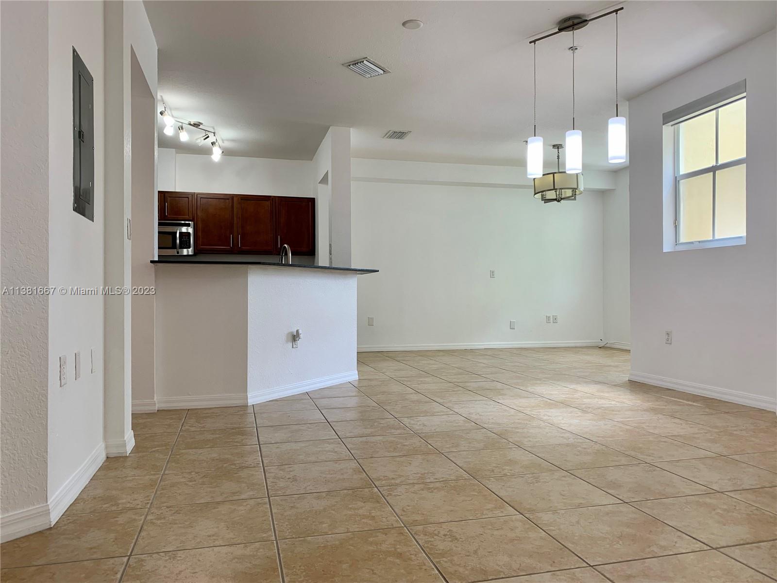 CORONADO AT DORAL III CON - Residential