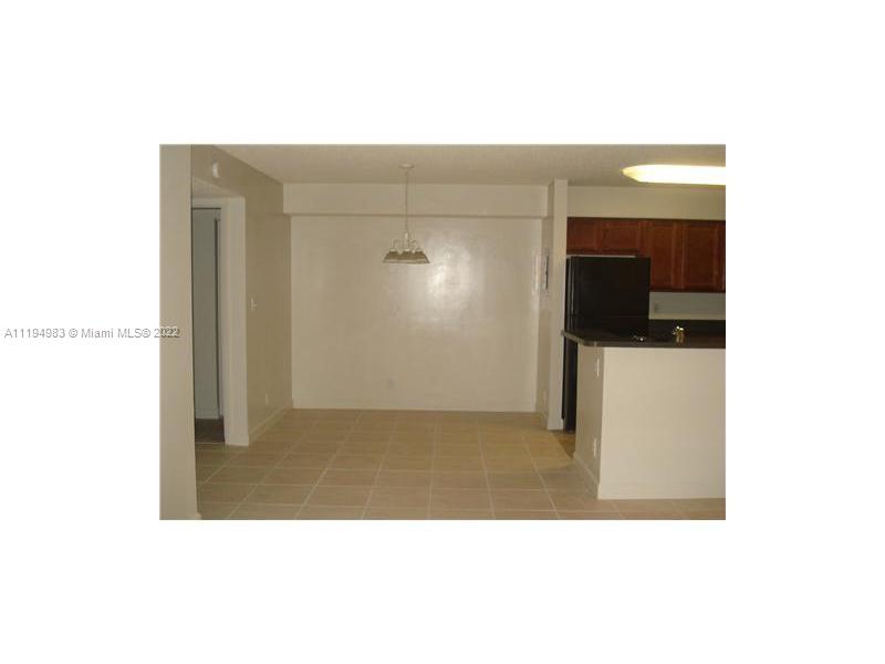 SOUTH PALM PLACE CONDO - Residential Lease