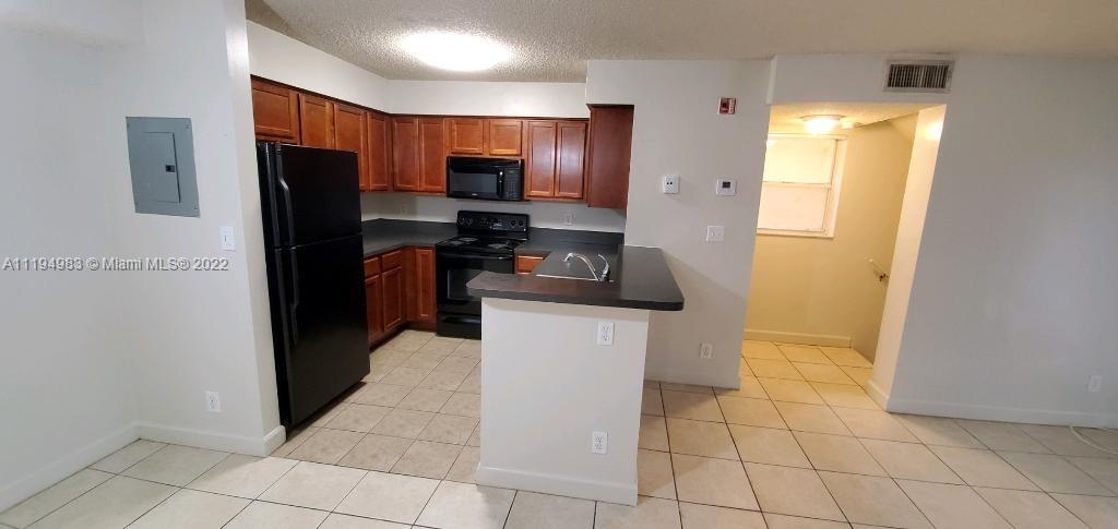 SOUTH PALM PLACE CONDO - Residential Lease