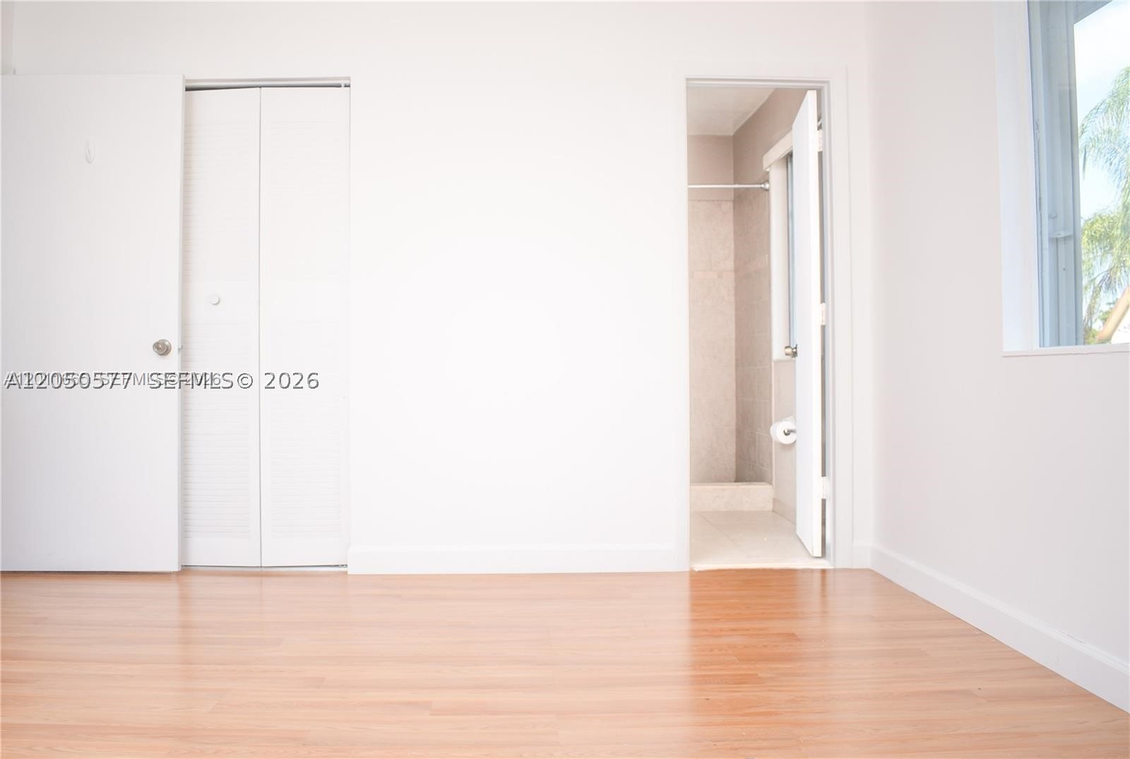 NOB HILL AT WELLEBY CONDO - Residential