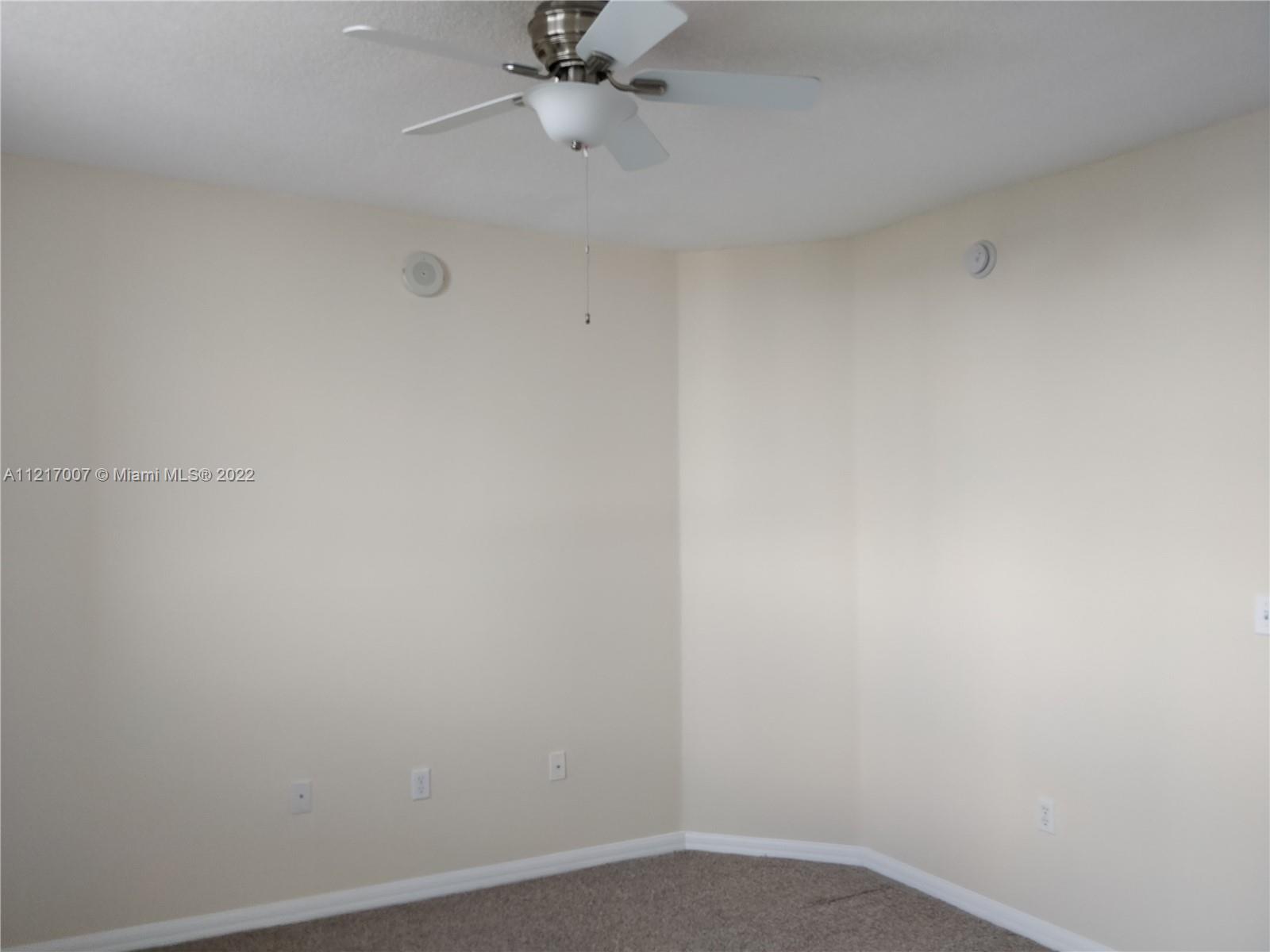 1800 BISCAYNE PLAZA CONDO - Residential Lease