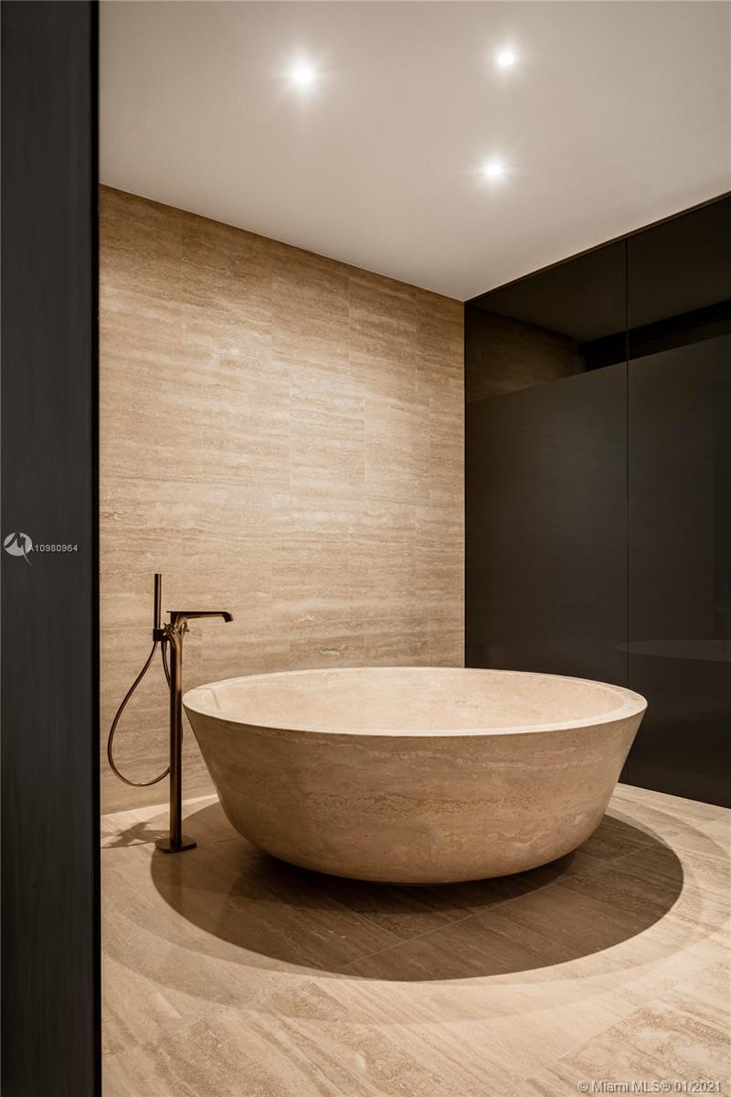 Arte Surfside - Residential