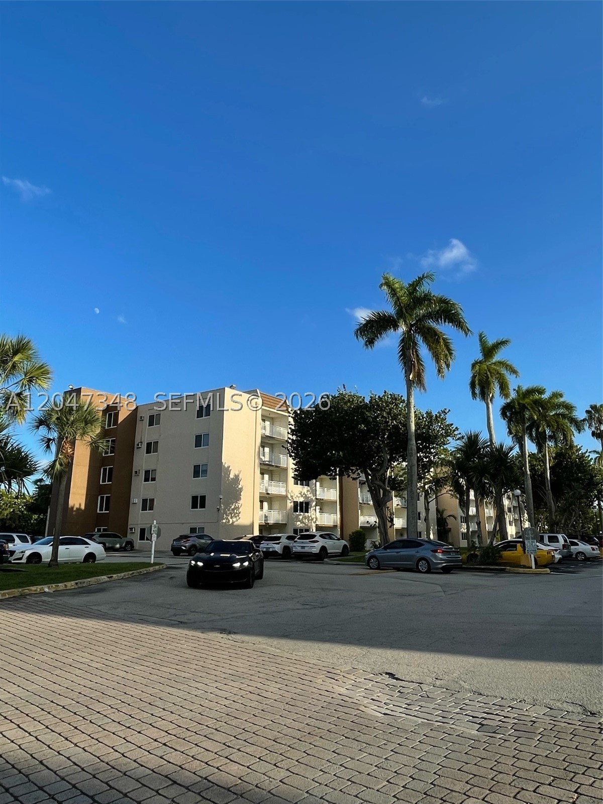 CORAL GATE EAST CONDO - Residential Lease