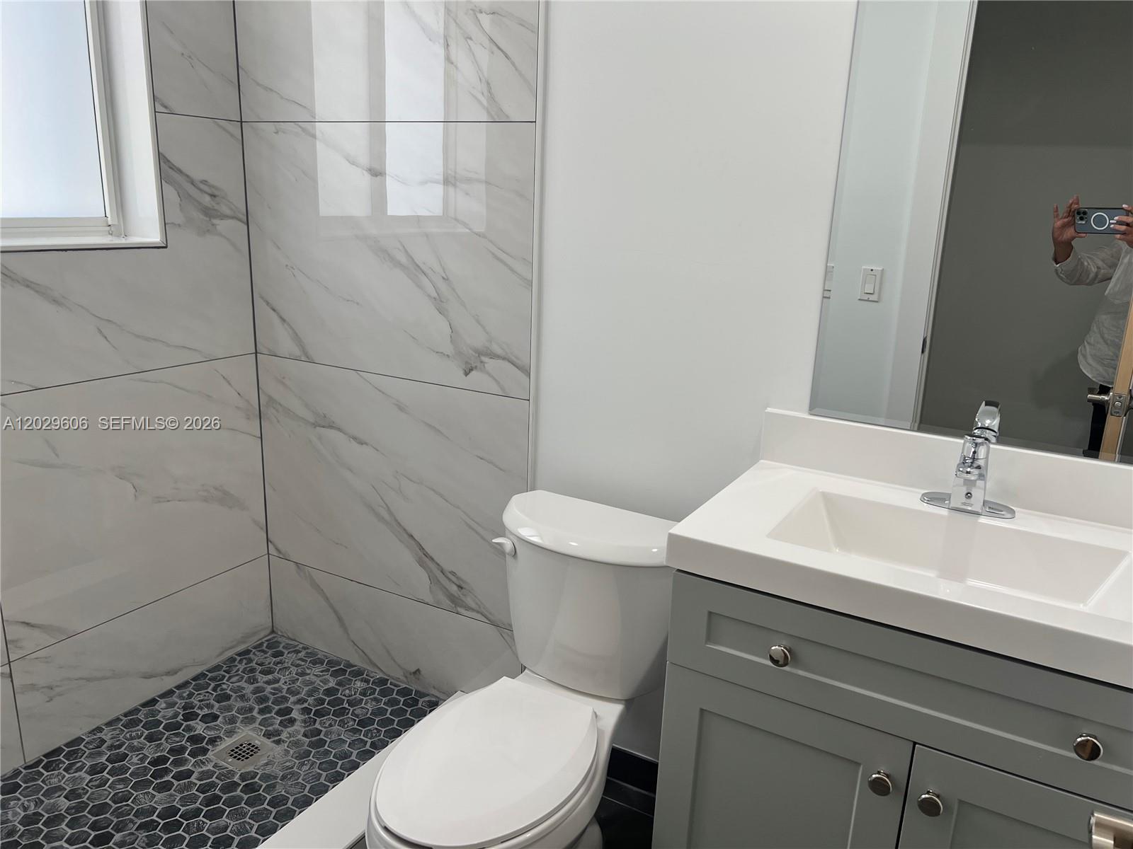 PORVENIR AMD PLAT 2 - Residential Lease