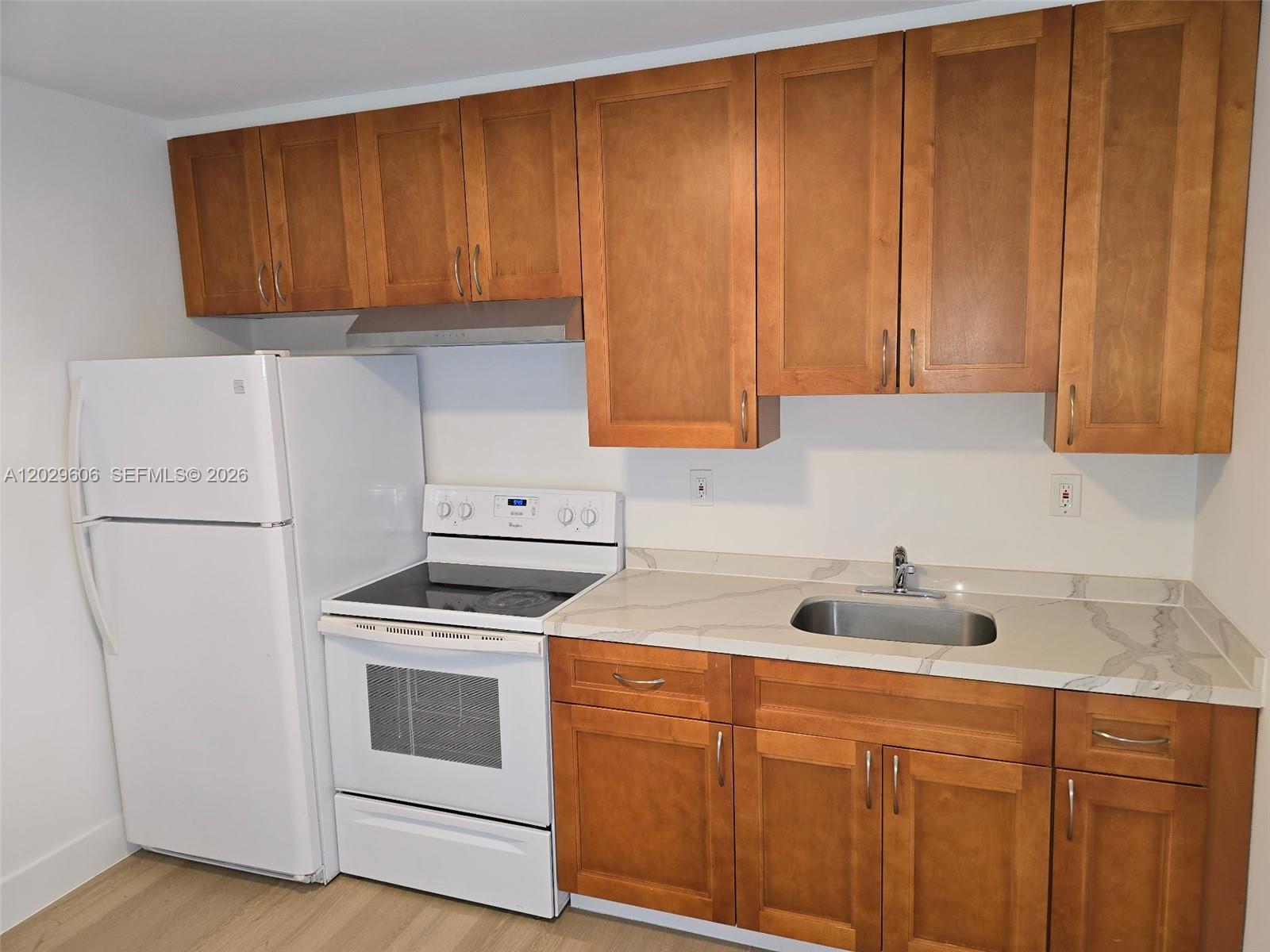 PORVENIR AMD PLAT 2 - Residential Lease