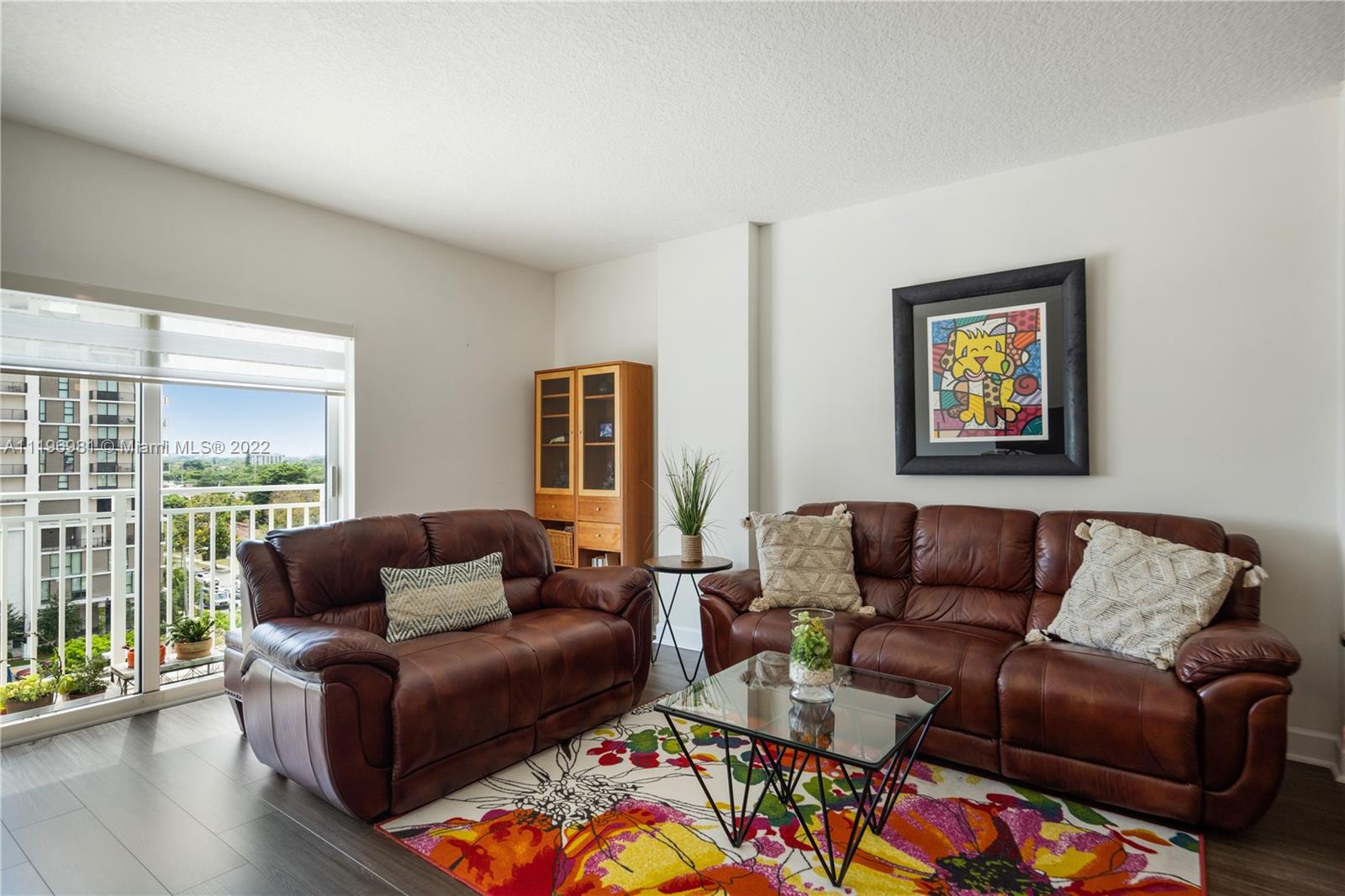 DOUGLAS GRAND CONDO - Residential