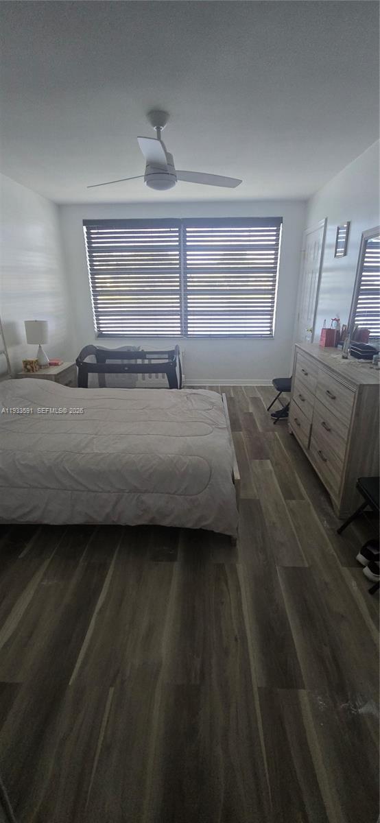FIRST FORUM CONDO - Residential