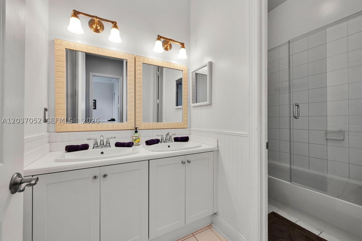 HAYNSWORTH VILLAGE - Residential Lease