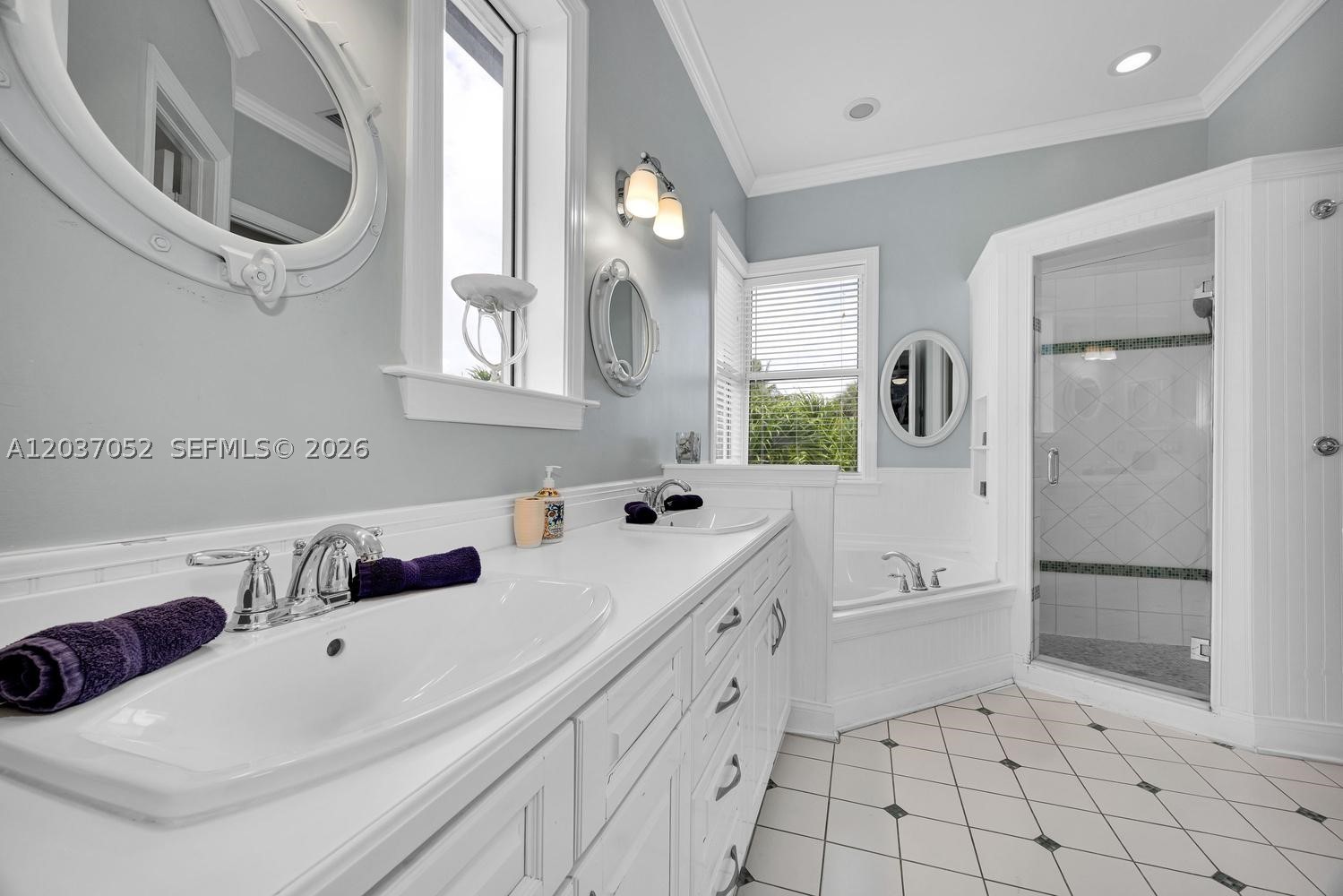 HAYNSWORTH VILLAGE - Residential Lease
