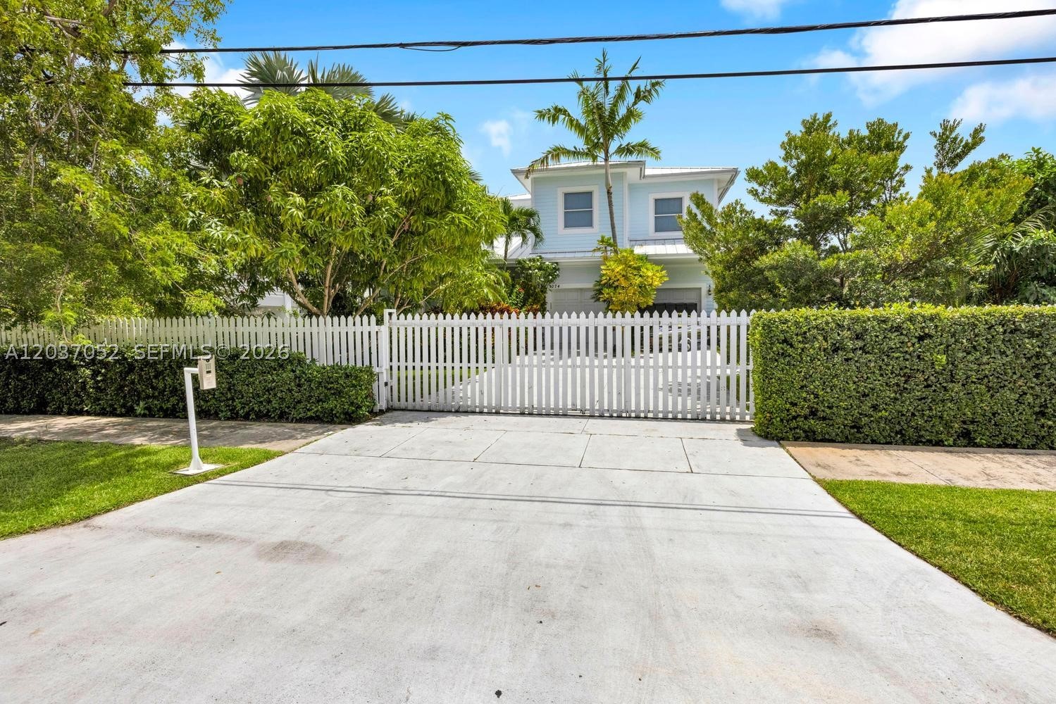 HAYNSWORTH VILLAGE - Residential Lease