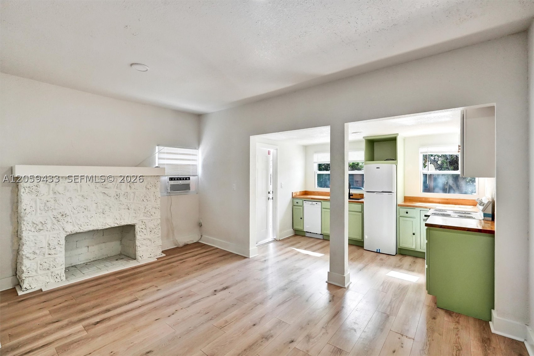 LAWRENCE ESTATES LAND COS - Residential Income