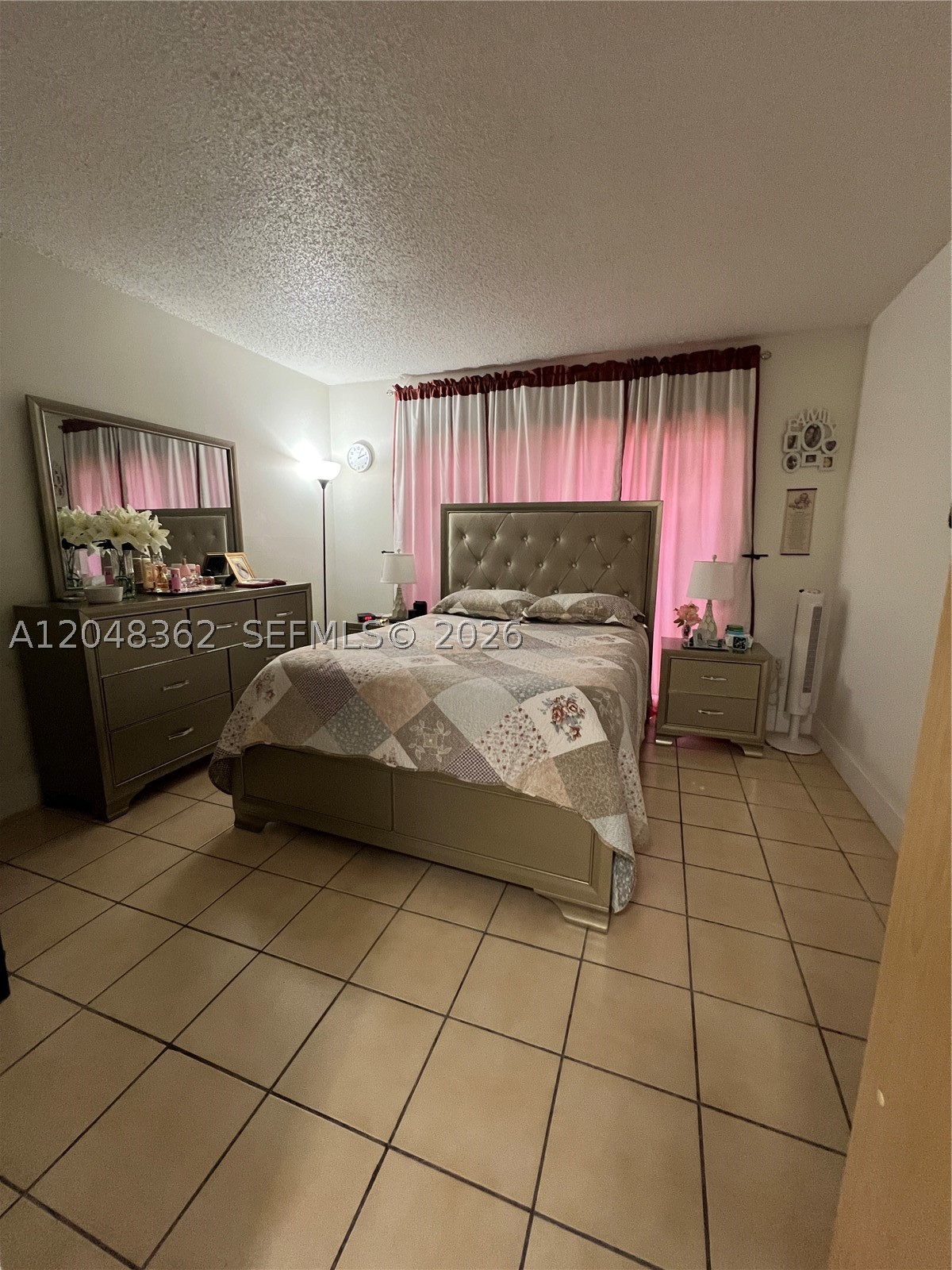 UNIVERSITY TRAIL CONDO - Residential Lease