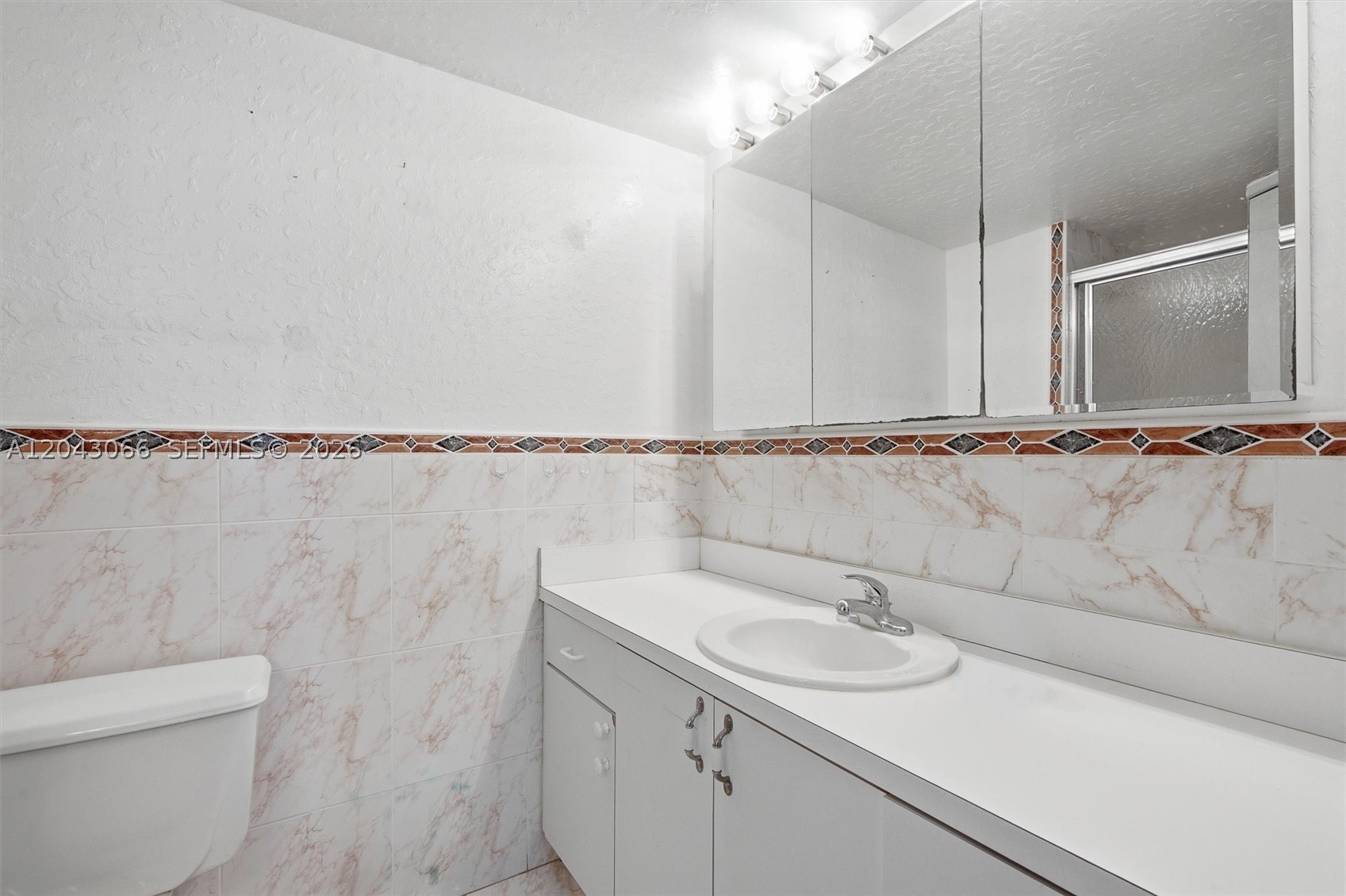 MAJORCA TOWERS CONDO - Residential