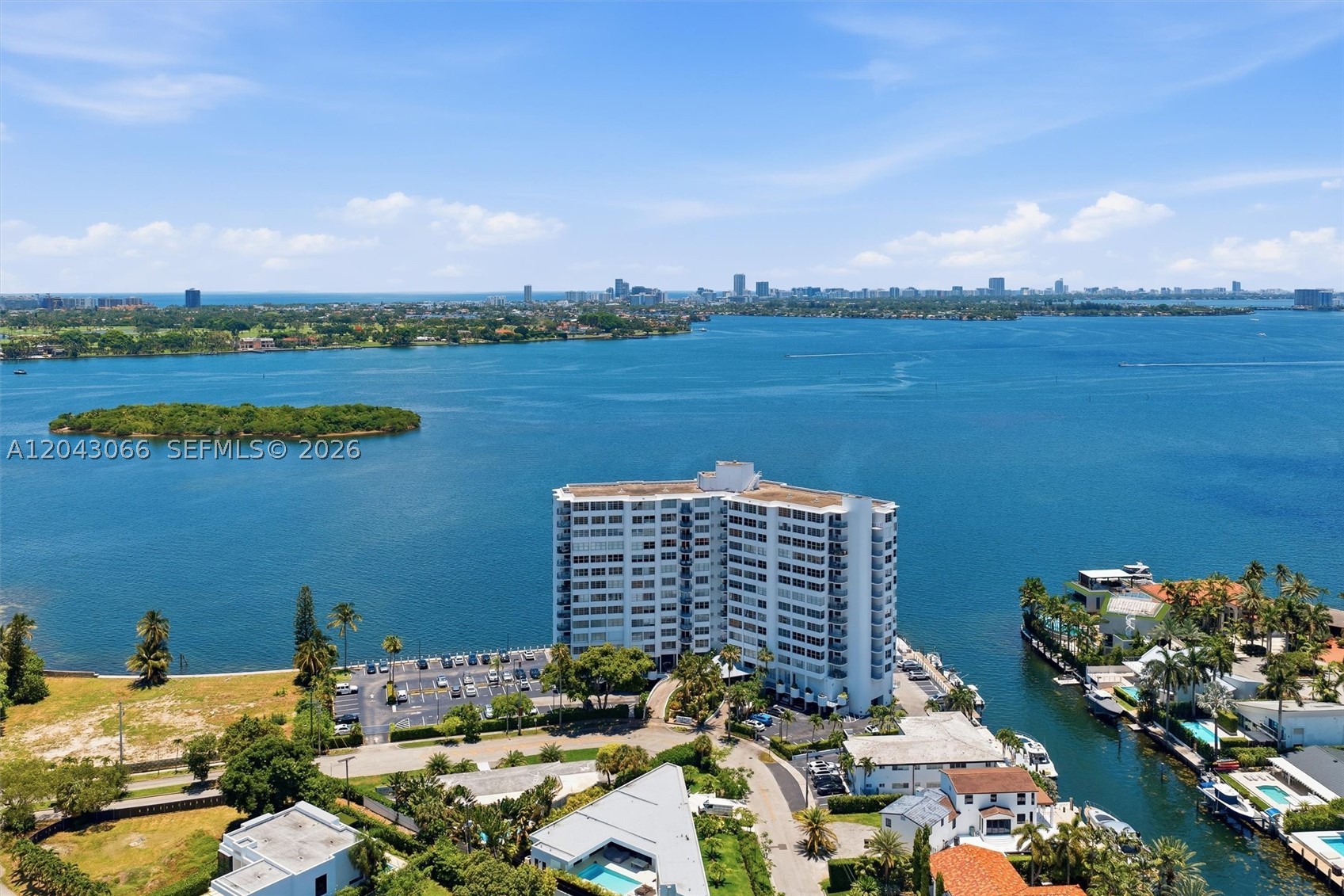 MAJORCA TOWERS CONDO - Residential