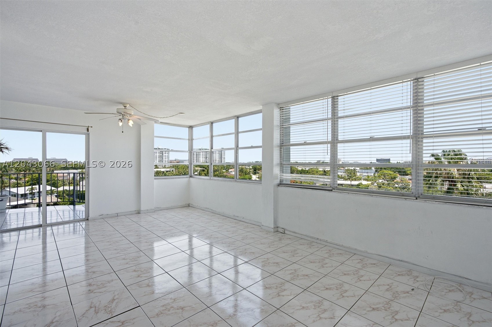 MAJORCA TOWERS CONDO - Residential