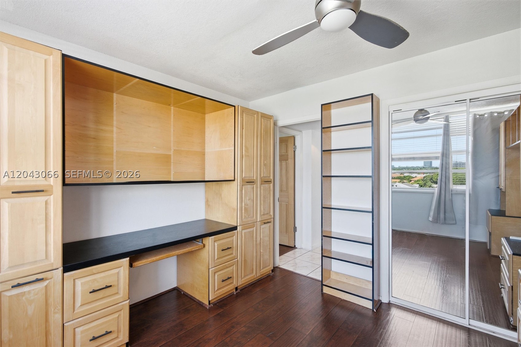 MAJORCA TOWERS CONDO - Residential