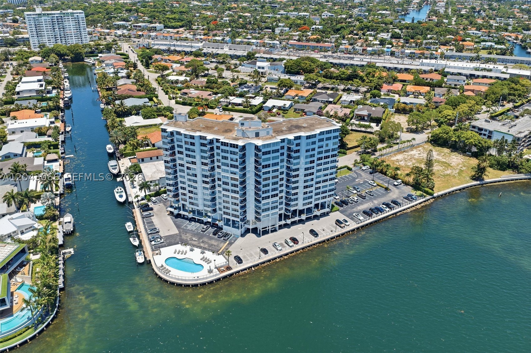 MAJORCA TOWERS CONDO - Residential