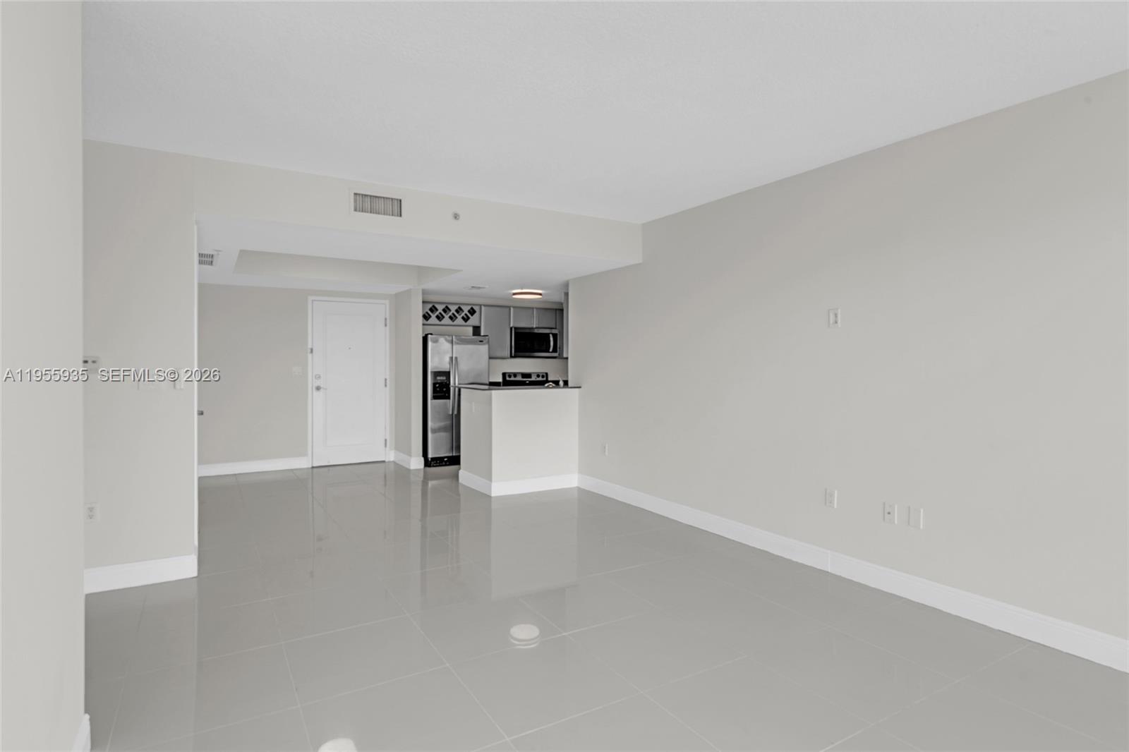 TERRAZAS RIVERPARK VILLAG - Residential