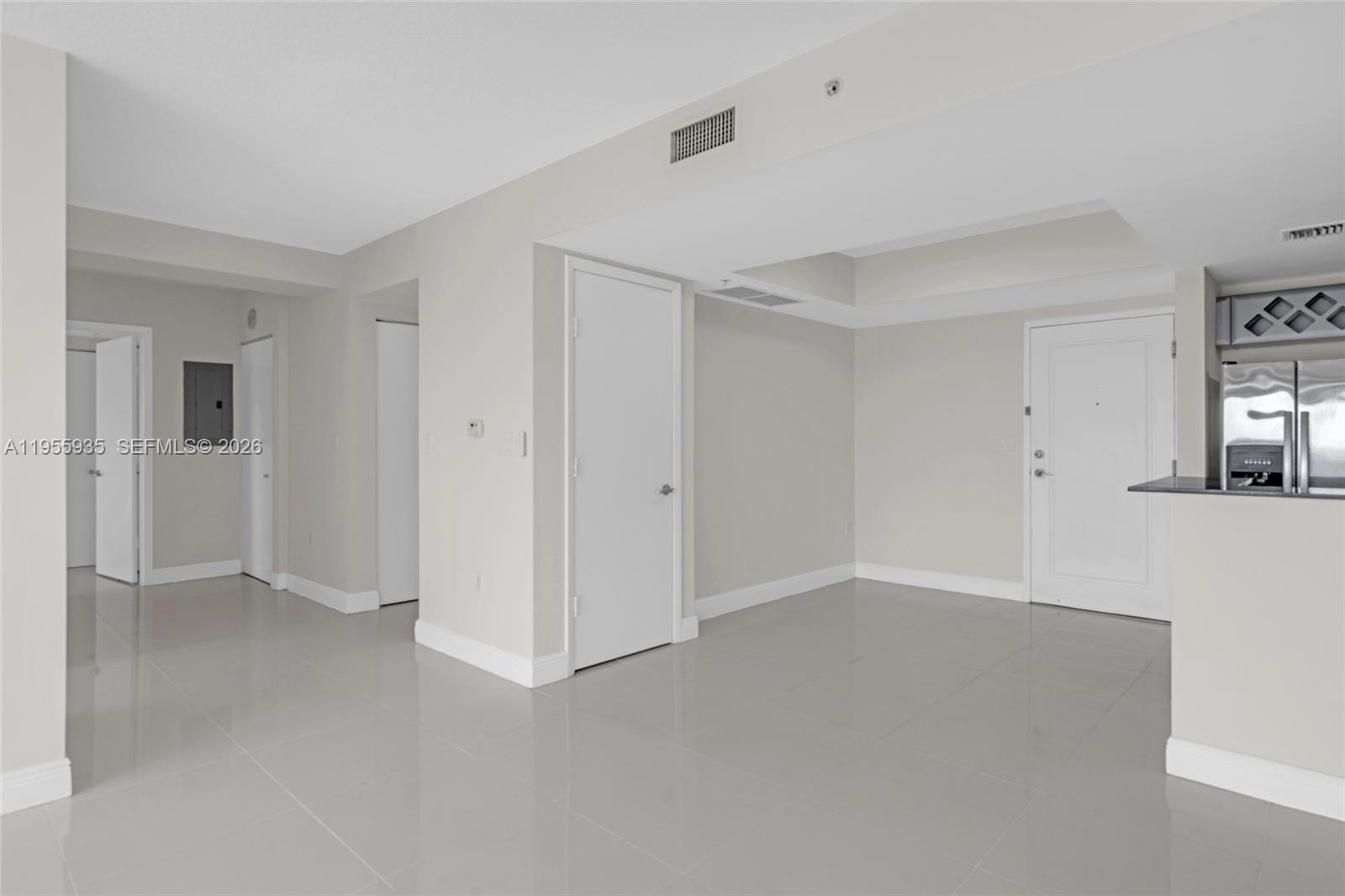 TERRAZAS RIVERPARK VILLAG - Residential