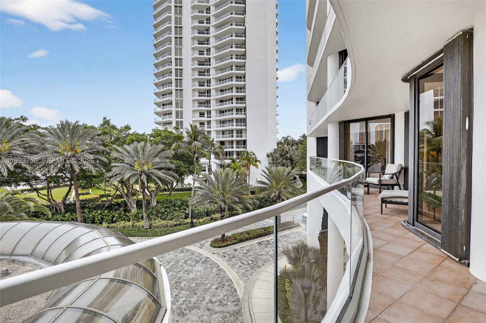 2800 ISL BLVD WILLIAMS IS - Residential