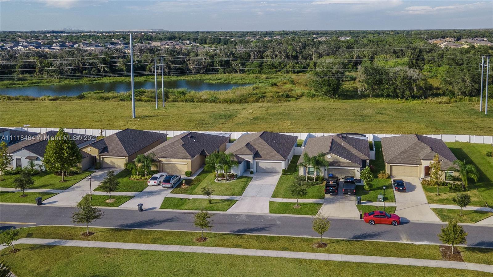 CARLTON LAKES WEST PHASE 1 - Residential