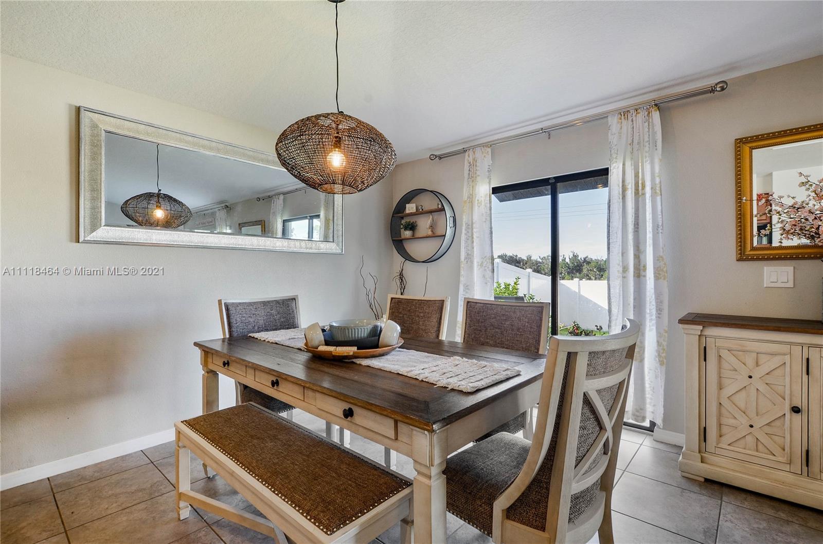 CARLTON LAKES WEST PHASE 1 - Residential