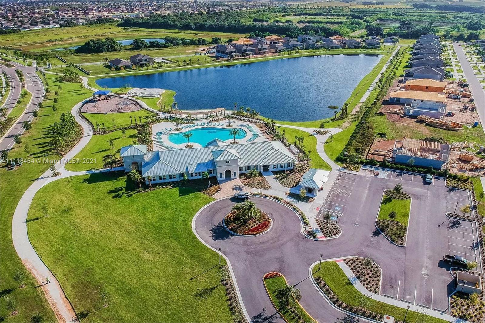 CARLTON LAKES WEST PHASE 1 - Residential