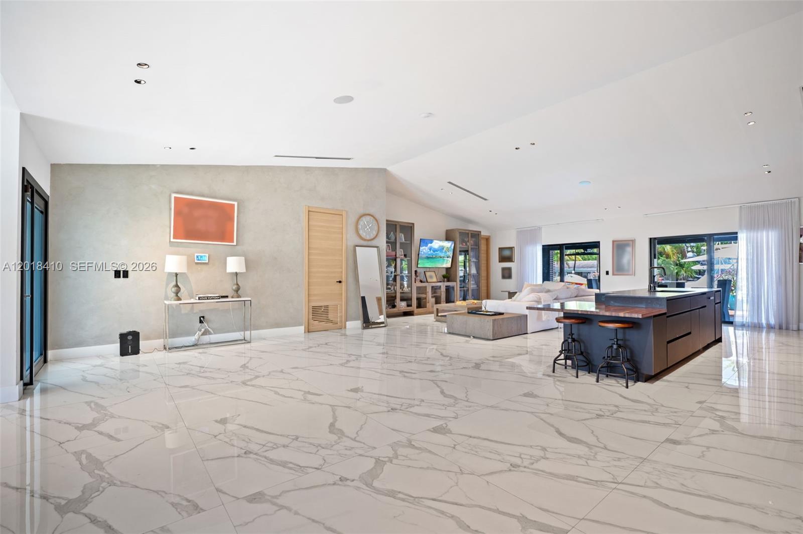 EASTERN SHORES - Residential