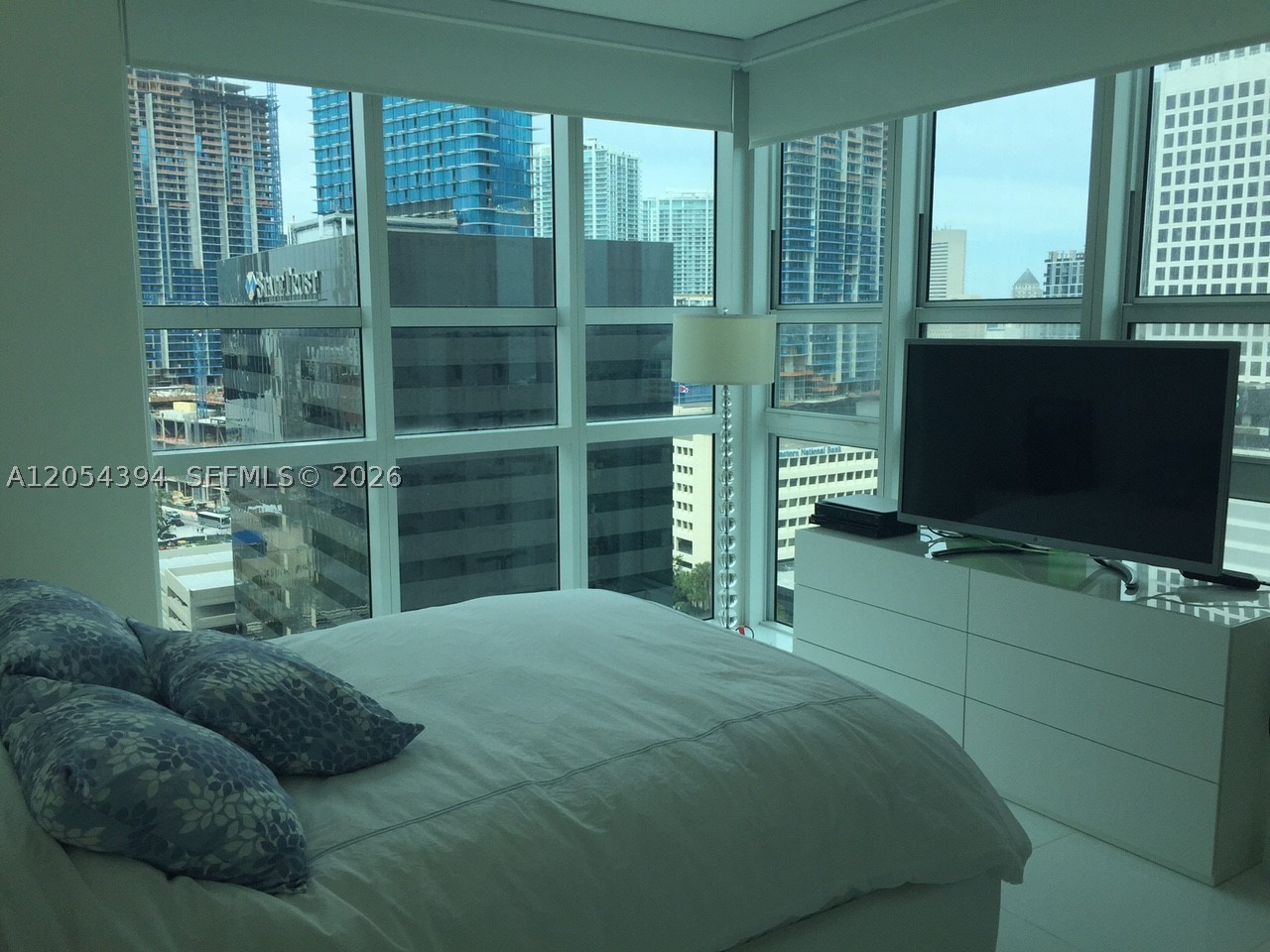 THE PLAZA - Residential Lease