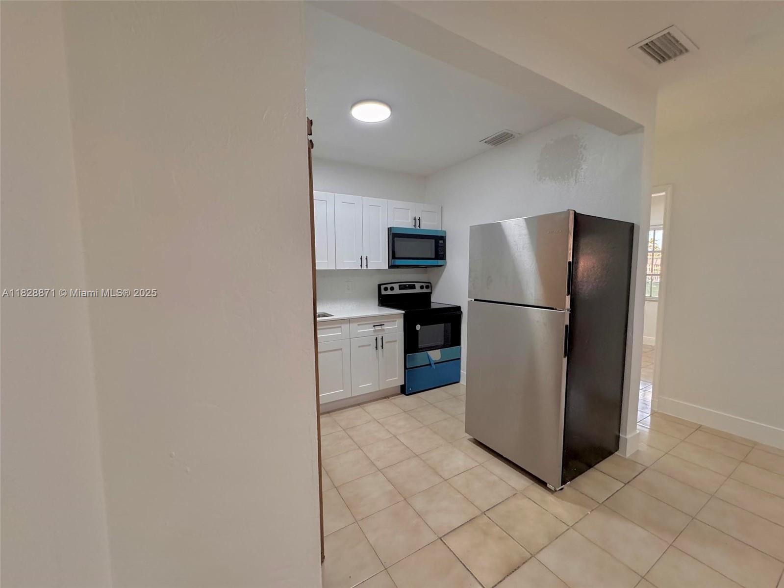 HIALEAH 14TH ADDN REV PL - Residential Lease